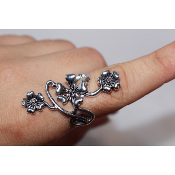 Two Piece Ring Set - Picture 3 of 7